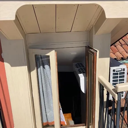 Key Location Near Palazzo Grassi Ferienhaus