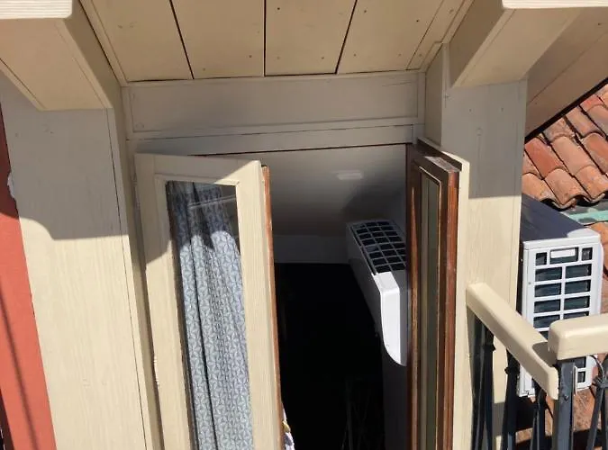 Key Location Near Palazzo Grassi Hébergement de vacances